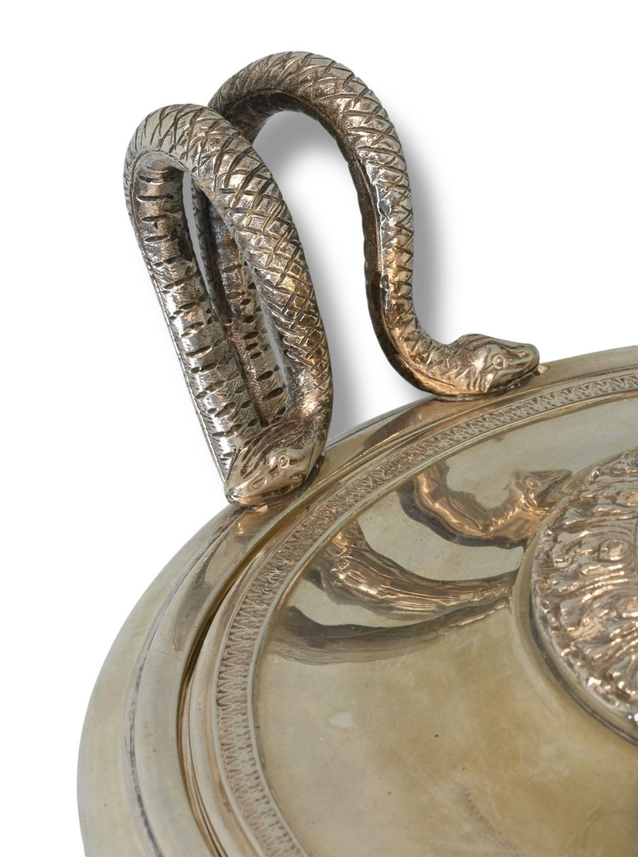 Finely Embossed Silver Cup - Italy, Mid-20th Century-photo-4